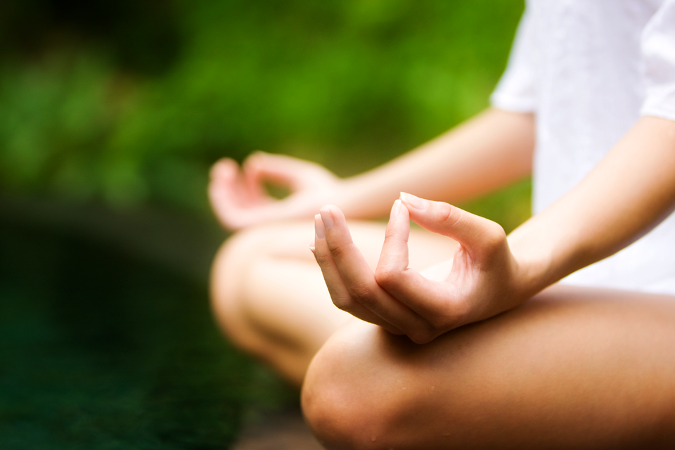 Sabah Rutininizi Dönüştürecek 10 Dakikalık Mindfulness Egzersizi (1) Sabah Rutininizi Dönüştürecek 10 Dakikalık Mindfulness Egzersizi (1)